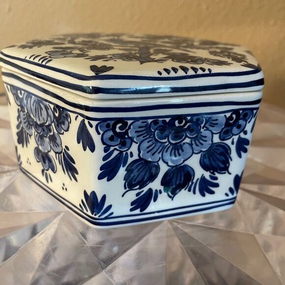 Dieft Blauw Blue and White Bird Vintage Trinket Box Hand Painted Made inHolland - Picture 5 of 15